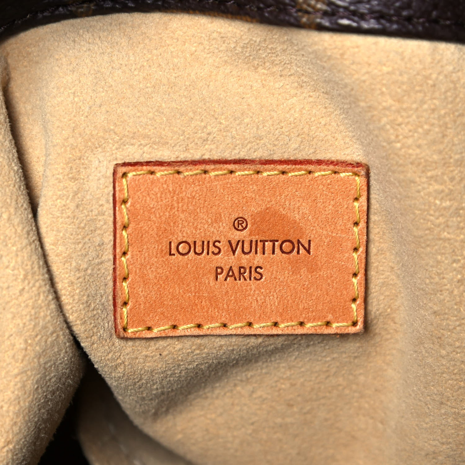 Louis Vuitton Monogram Artsy MM 6 of 16