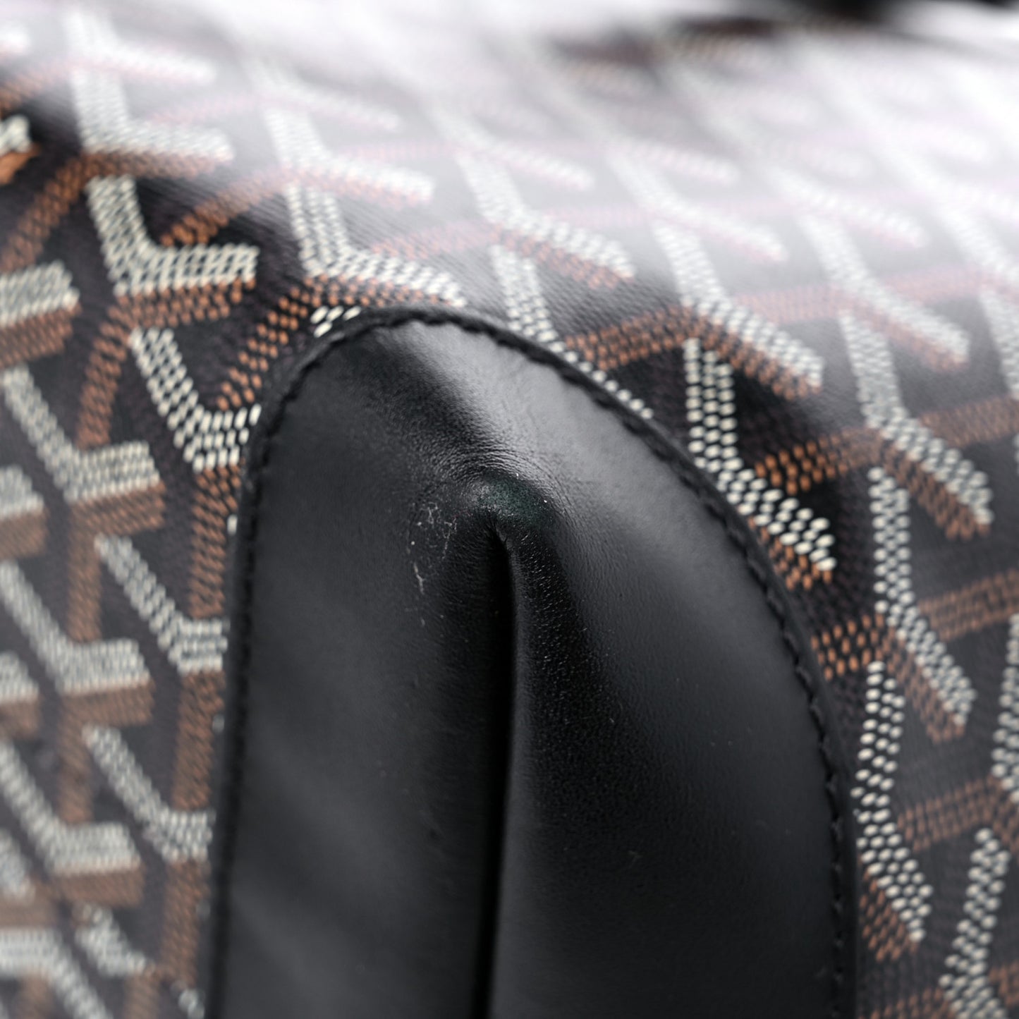 Goyardine Bellechasse PM Black