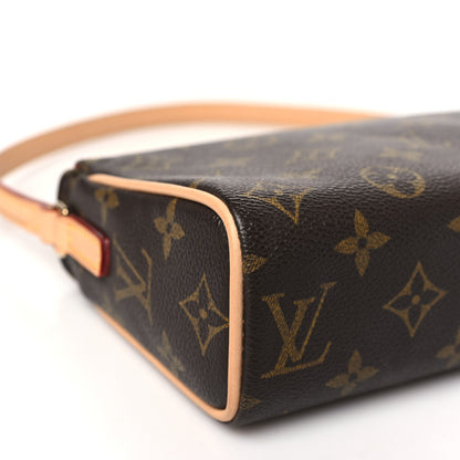 Louis Vuitton Monogram Recital 8 of 9