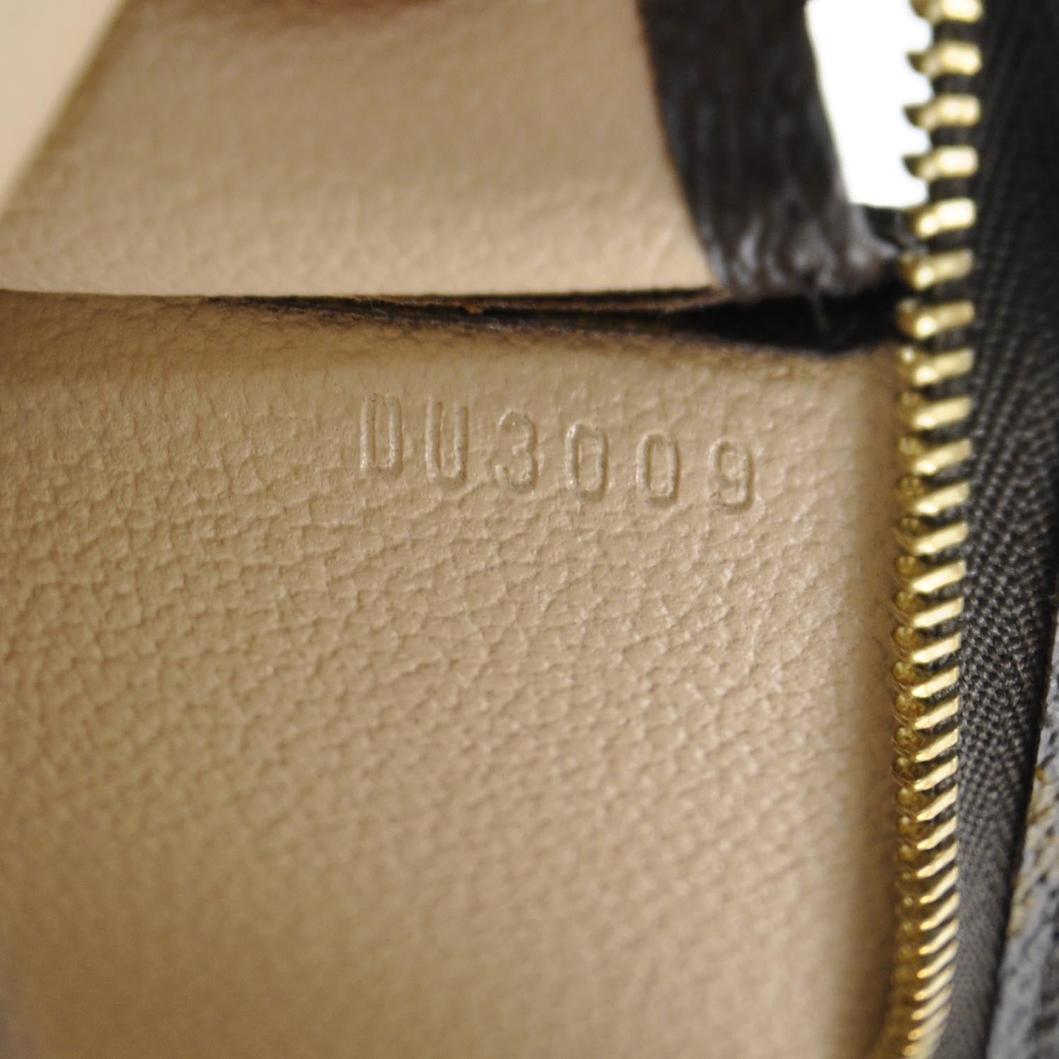 Louis Vuitton Monogram Toiletry Pouch 19 8 of 8