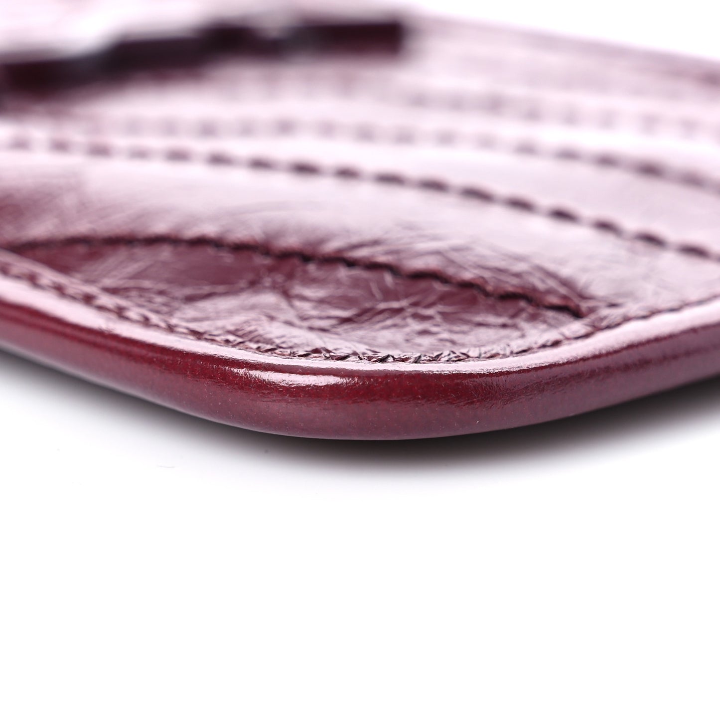 Crinkled Calfskin Matelasse Niki Bill Pouch Rouge Legion