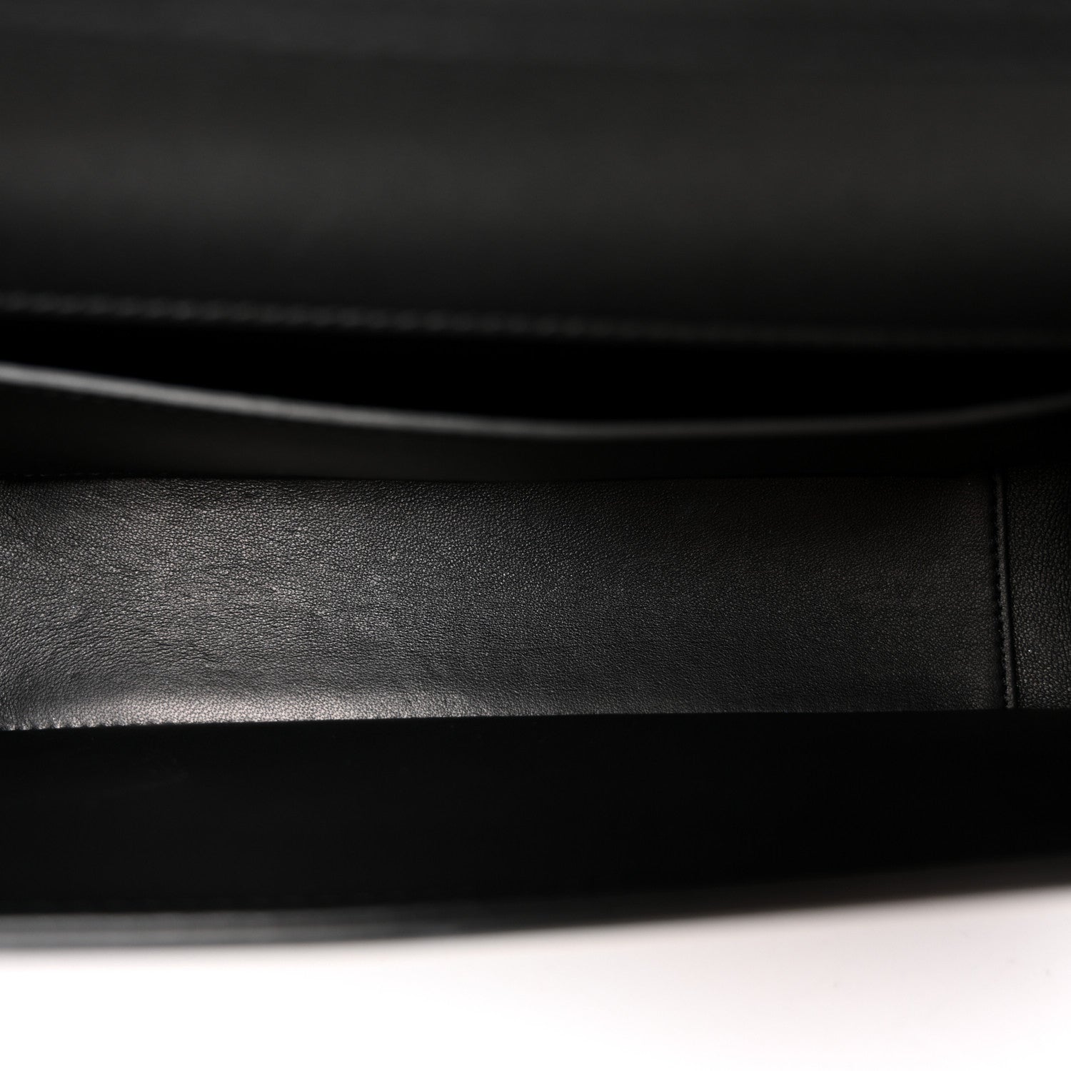 Valentino Garavani Calfskin Monochrome Vlogo Loco Shoulder Bag Black 5 of 10