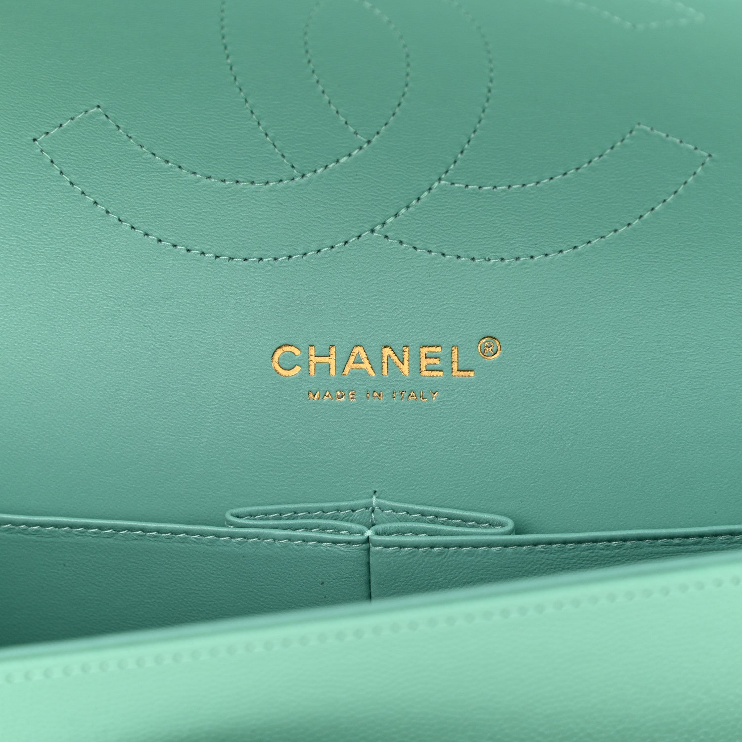 Chanel Caviar Quilted Jumbo Double Flap Green 6 of 10