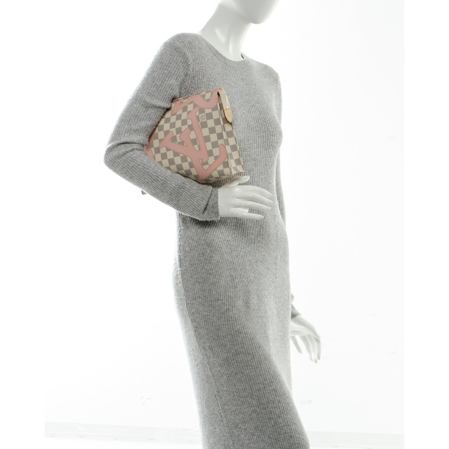Damier Azur Tahitienne Toiletry Pouch 26