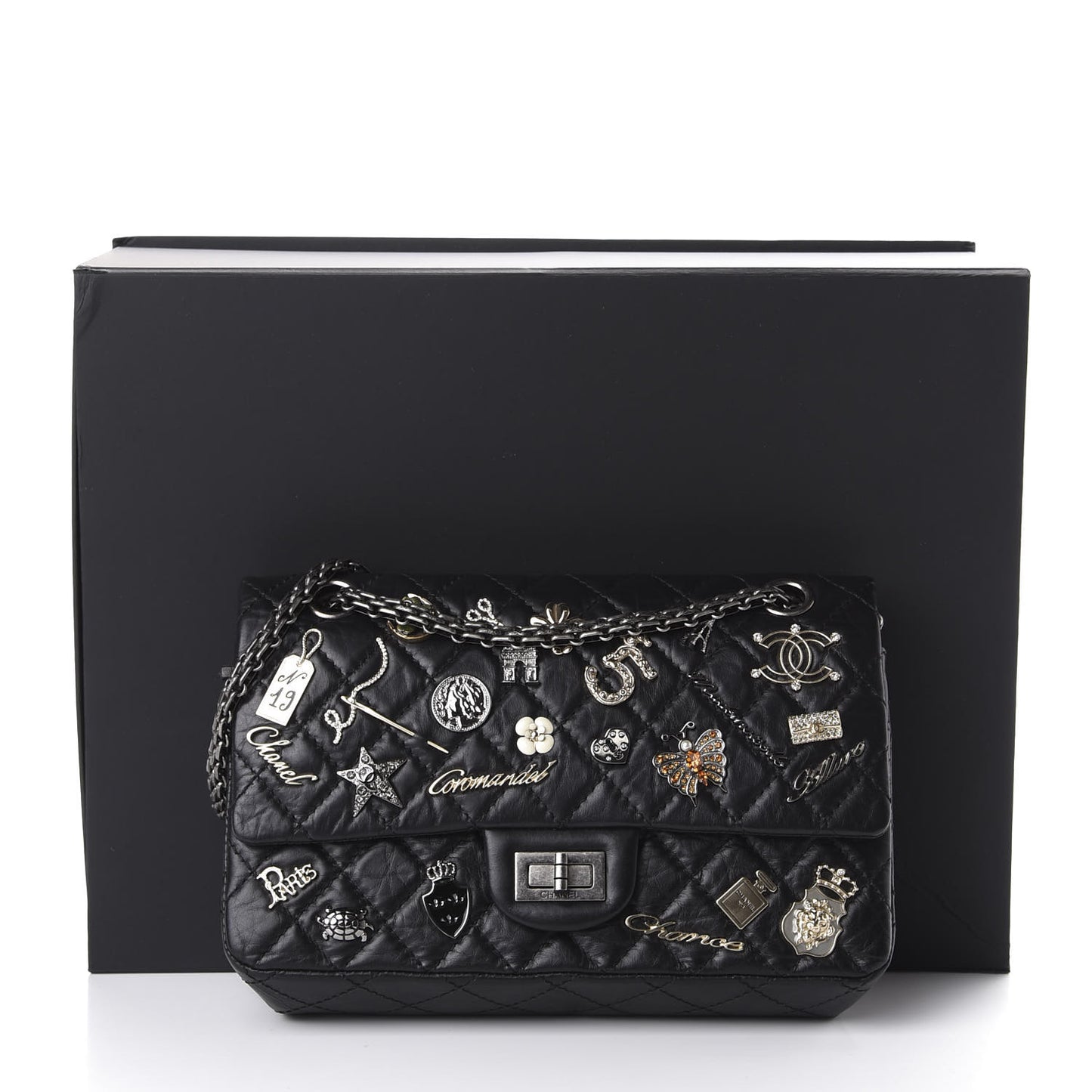 Aged Calfskin Lucky Charms 2.55 Reissue 225 Flap Black