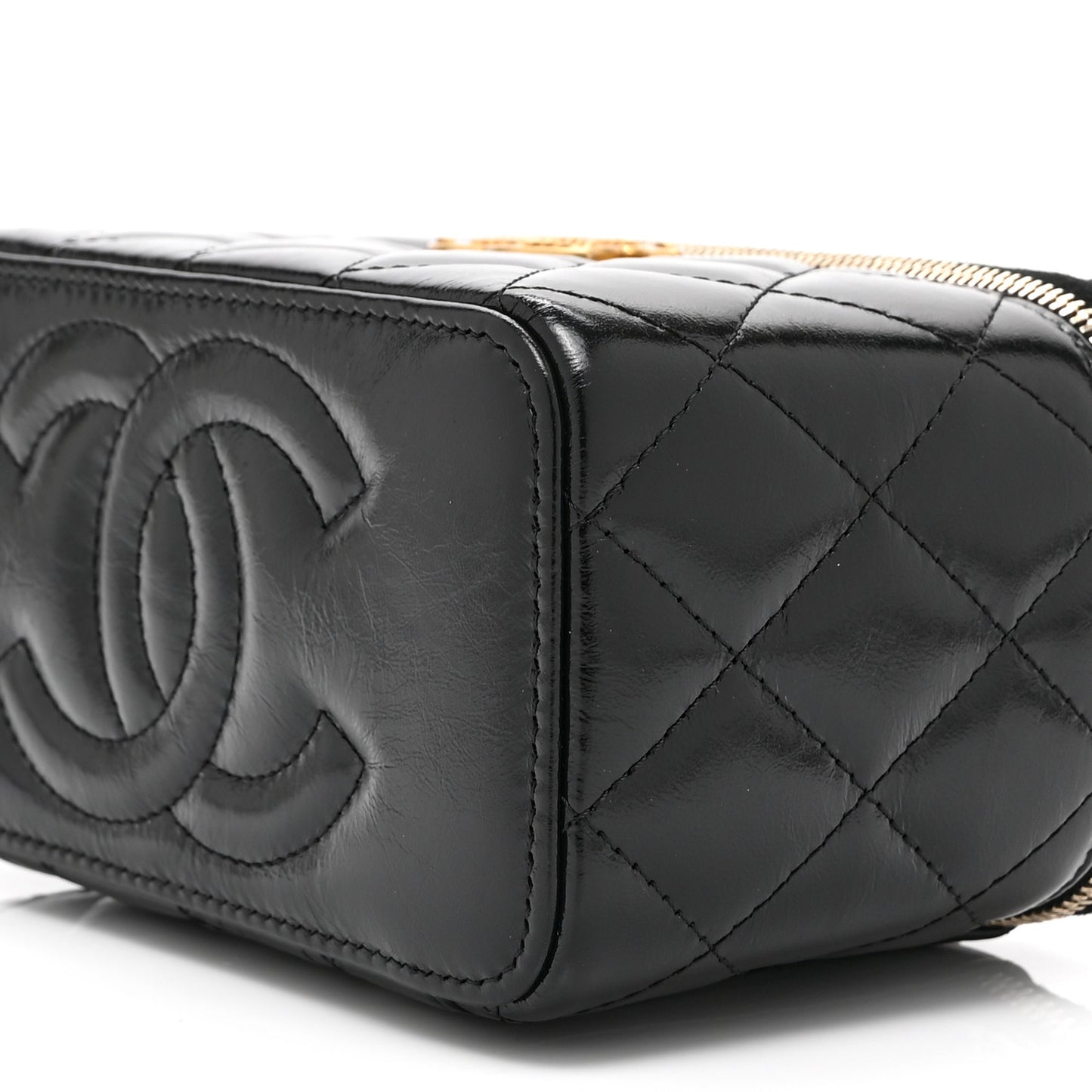 Shiny Lambskin Quilted Small Vanity Case With Chain Black