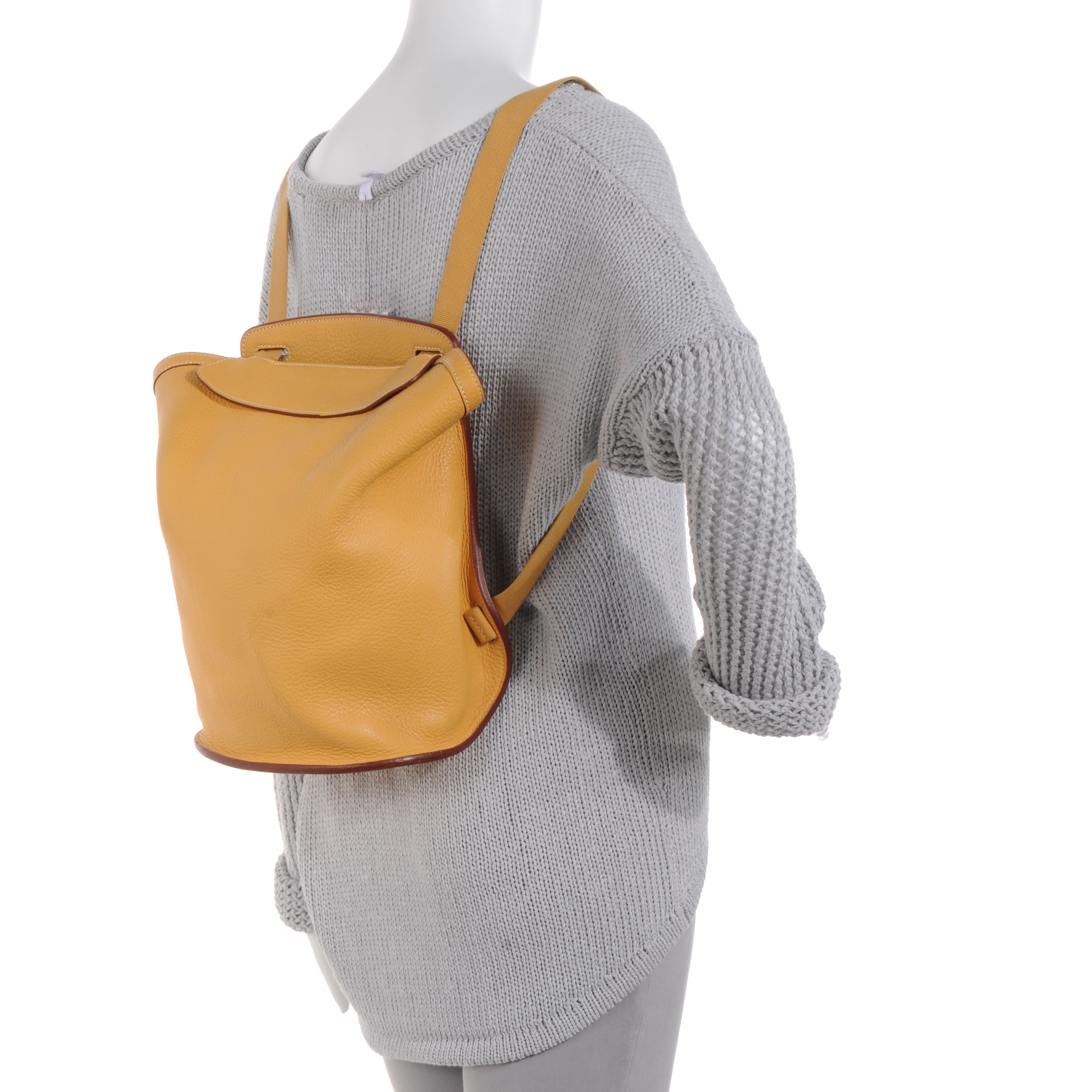 Hermes Taurillon Clemence Sherpa Backpack Sable 61569 – FASHIONPHILE