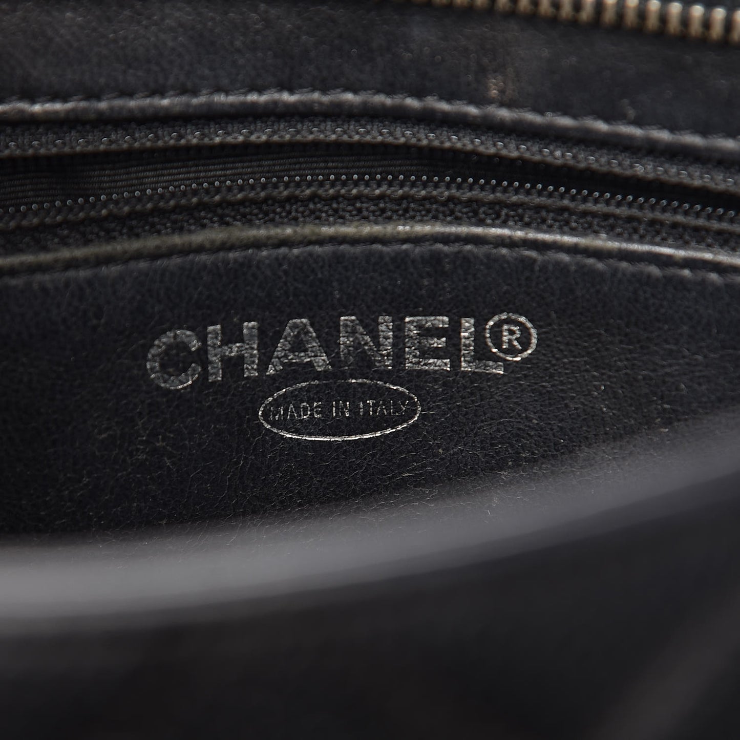 Caviar Quilted Medallion Tote Black