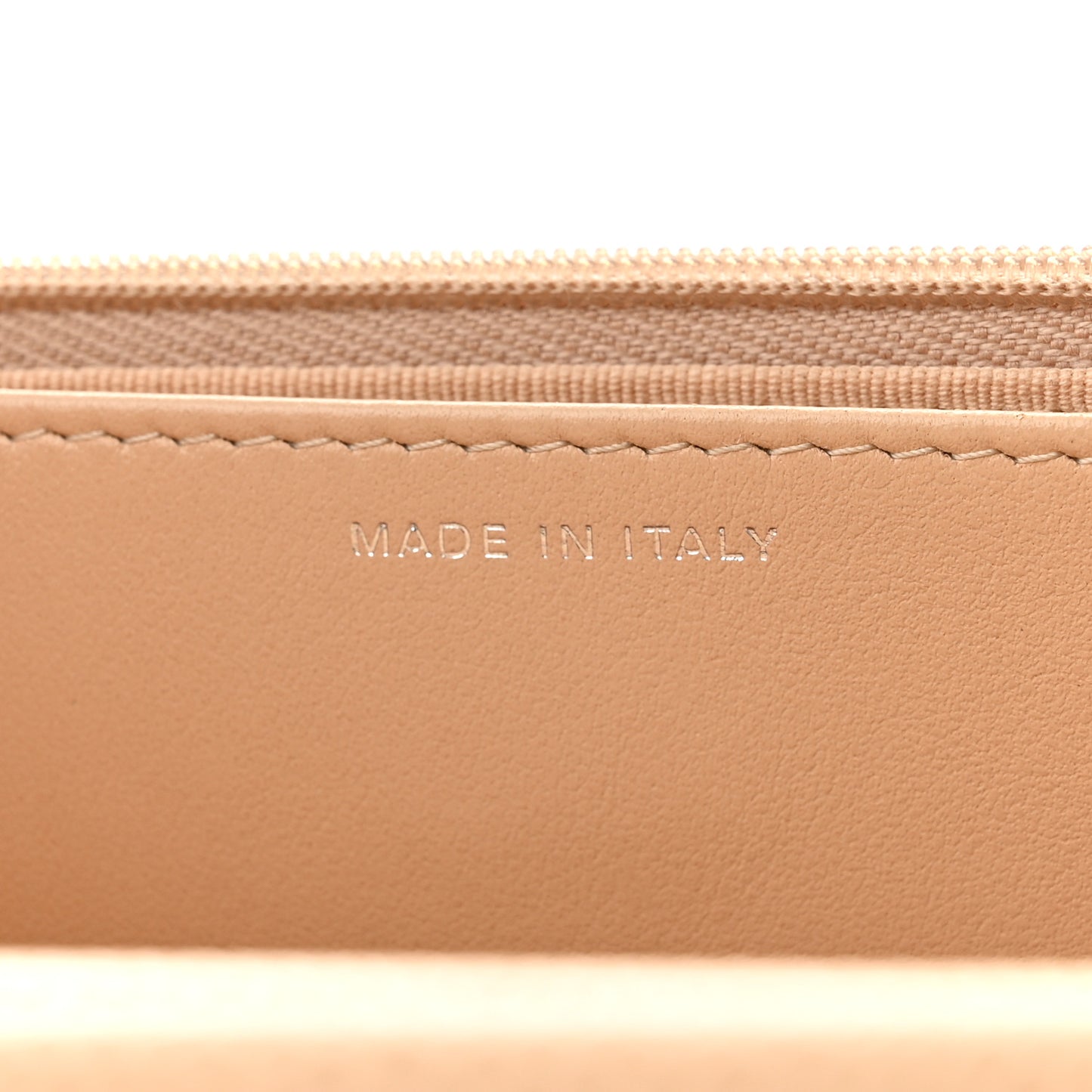 Caviar Quilted Wallet On Chain WOC Beige