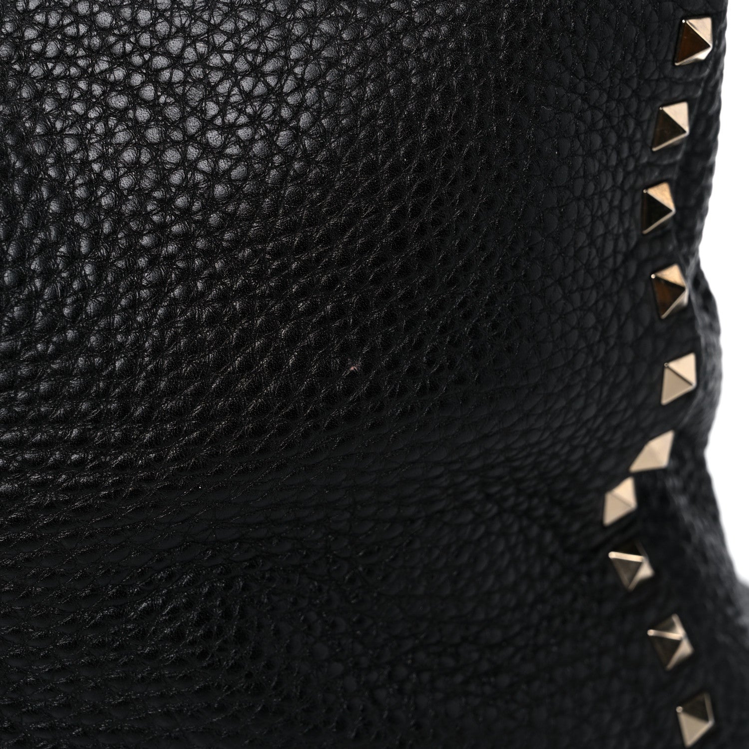 Valentino Garavani Pebbled Calfskin Large Rockstud Flip-Lock Messenger Bag Black 22 of 24