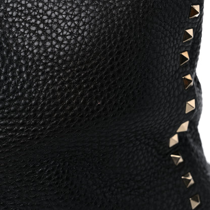 Valentino Garavani Pebbled Calfskin Large Rockstud Flip-Lock Messenger Bag Black 22 of 24