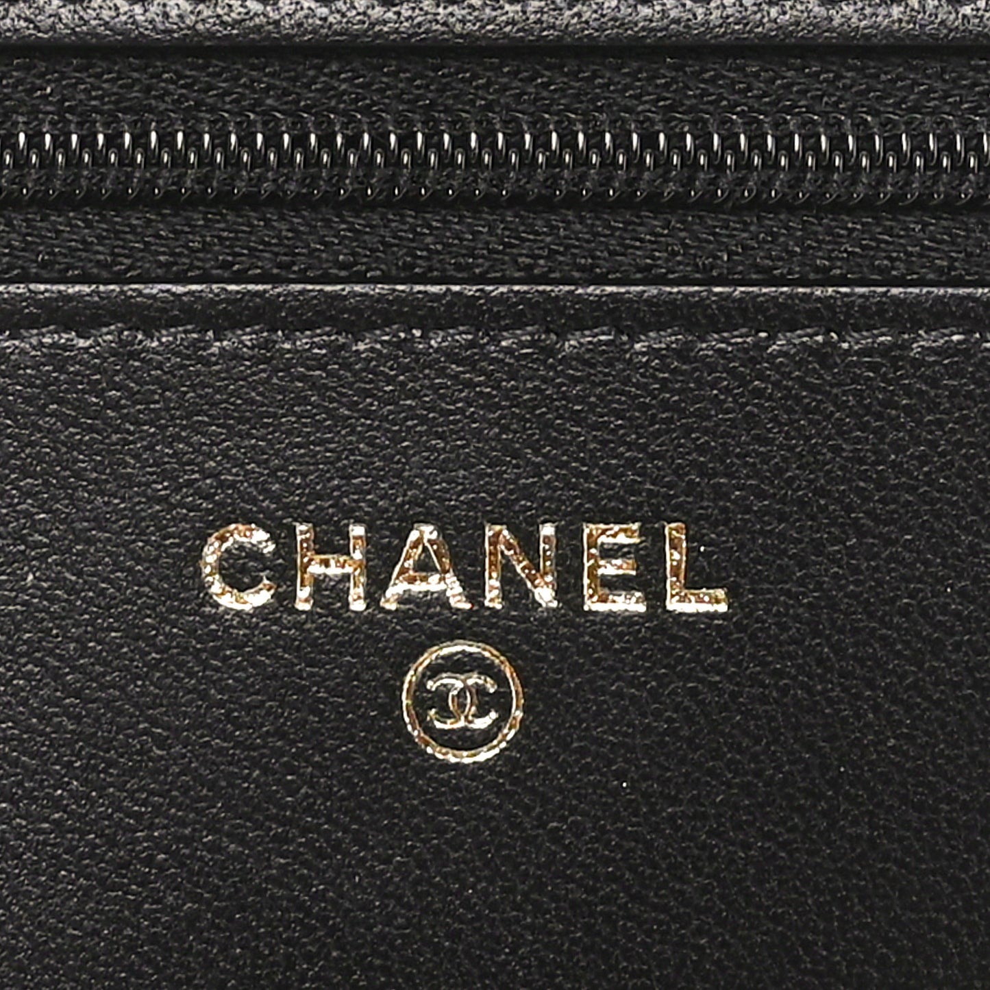 Lambskin Pearl Strass Quilted CC Wallet on Chain WOC Black