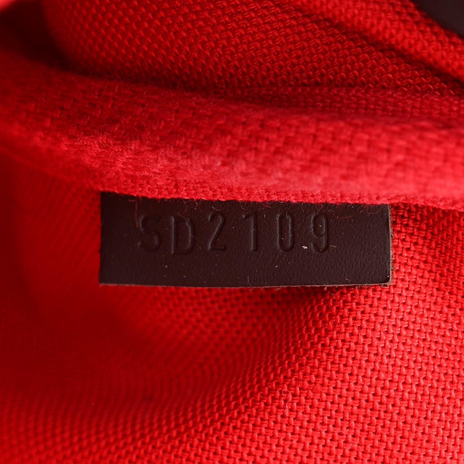 Louis Vuitton Damier Ebene Favorite MM 8 of 11