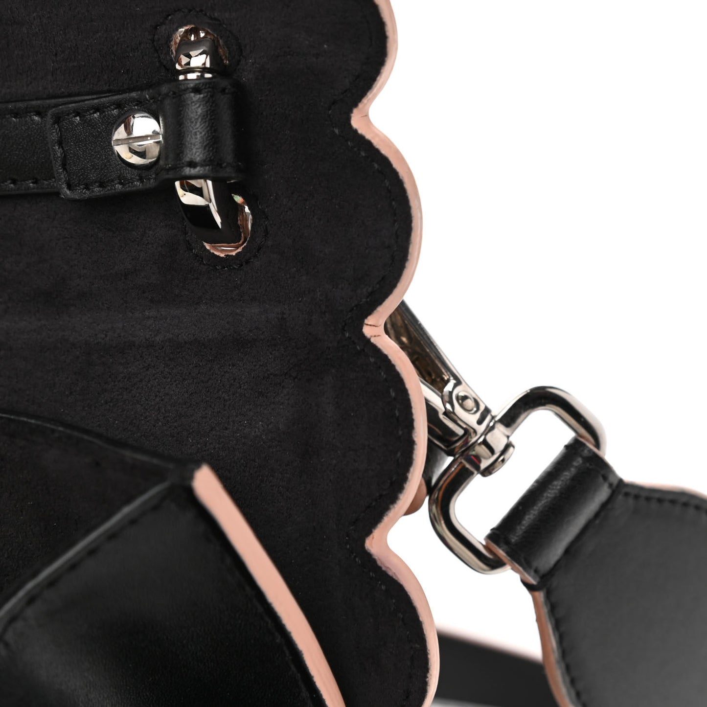 Vitello Liberty Fun Fair Embossed Scalloped Kan I Shoulder Bag Black Multicolor