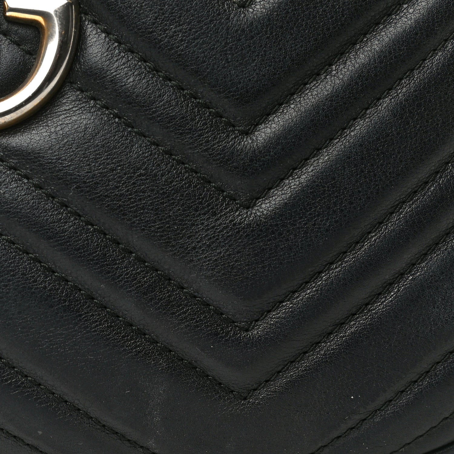 Gucci Calfskin Matelasse Small GG Marmont Chain Shoulder Bag Black 22 of 33