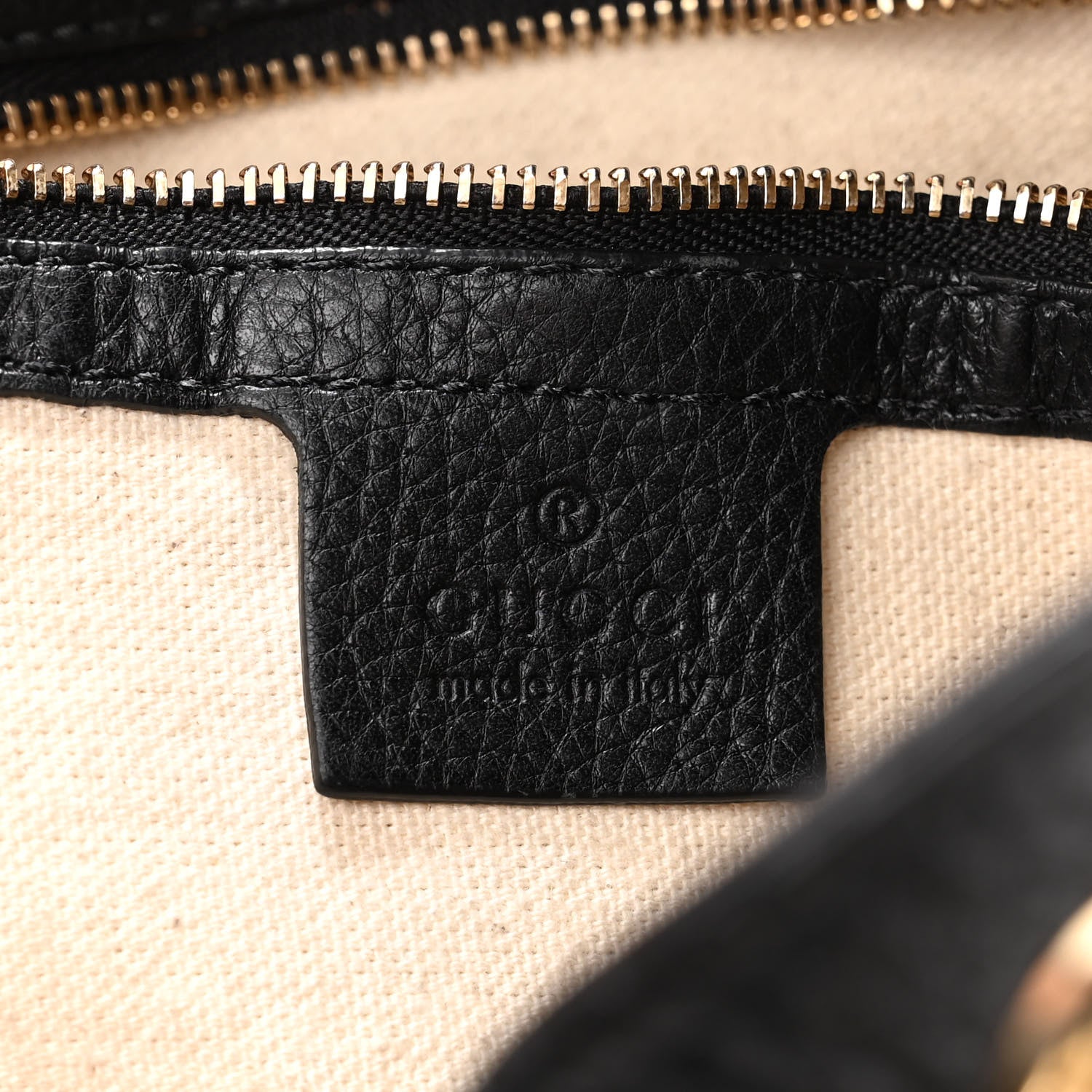Gucci Pebbled Calfskin Medium Soho Chain Shoulder Bag Black 6 of 12
