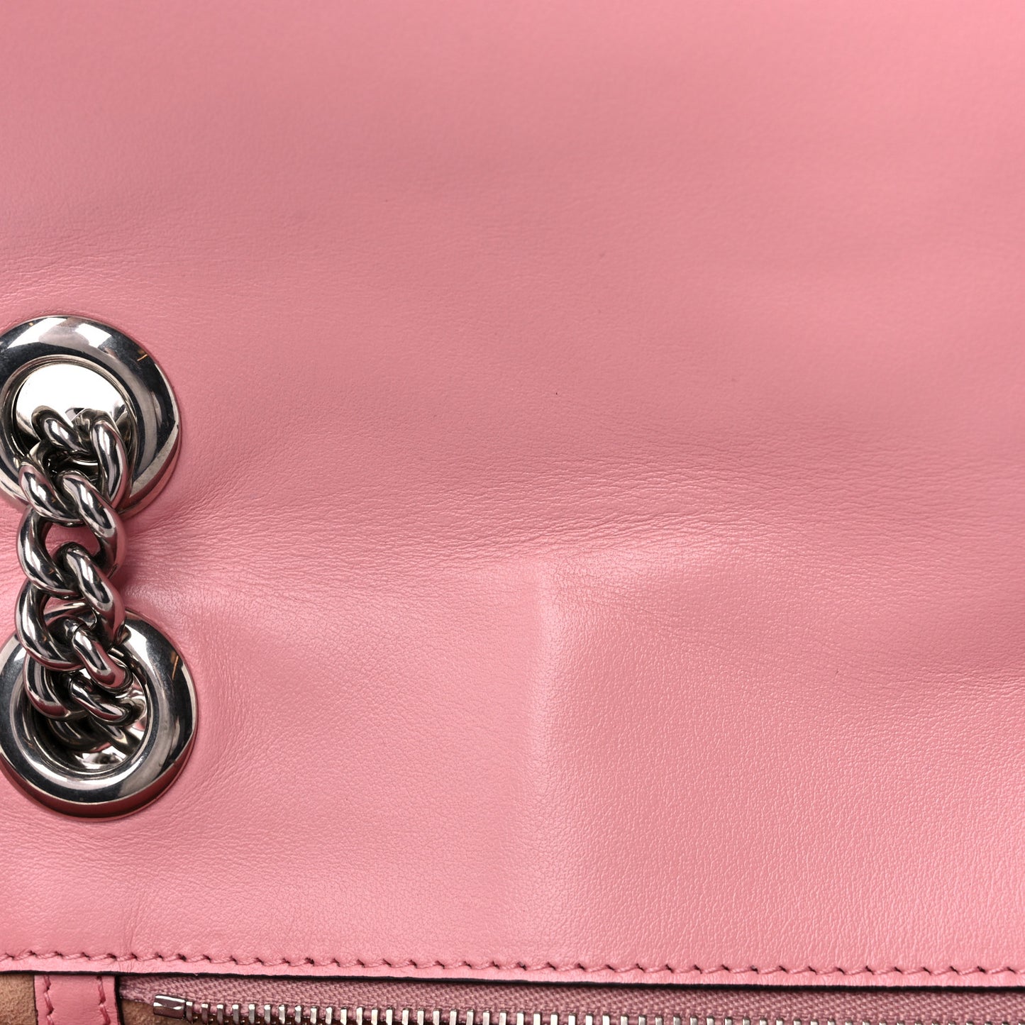 Calfskin Matelasse Small GG Marmont Shoulder Bag Wild Rose