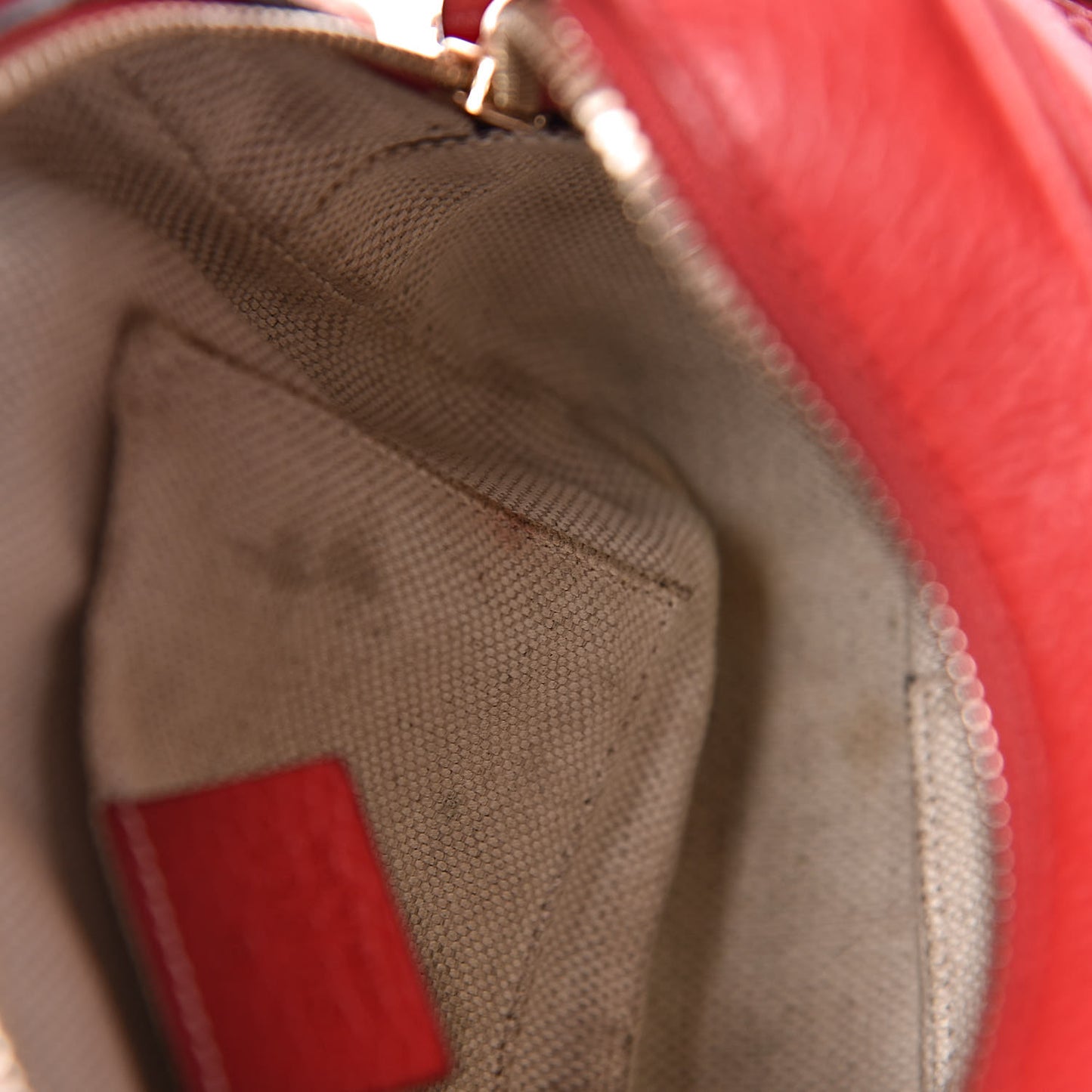Pebbled Calfskin Small Soho Disco Bag Tabasco Red