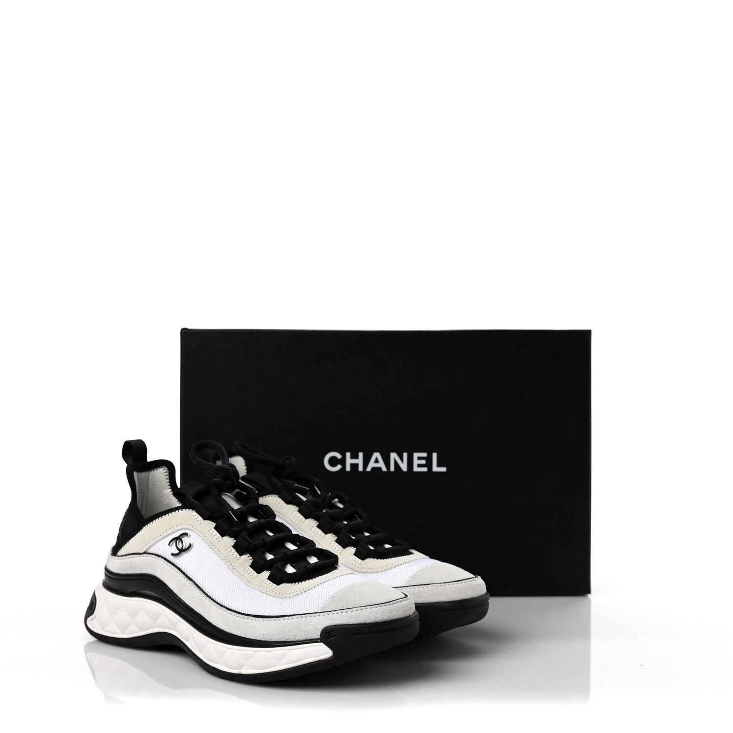 Chanel Velvet Calfskin Mixed Fibers CC Sneakers 38 White Black 9 of 9