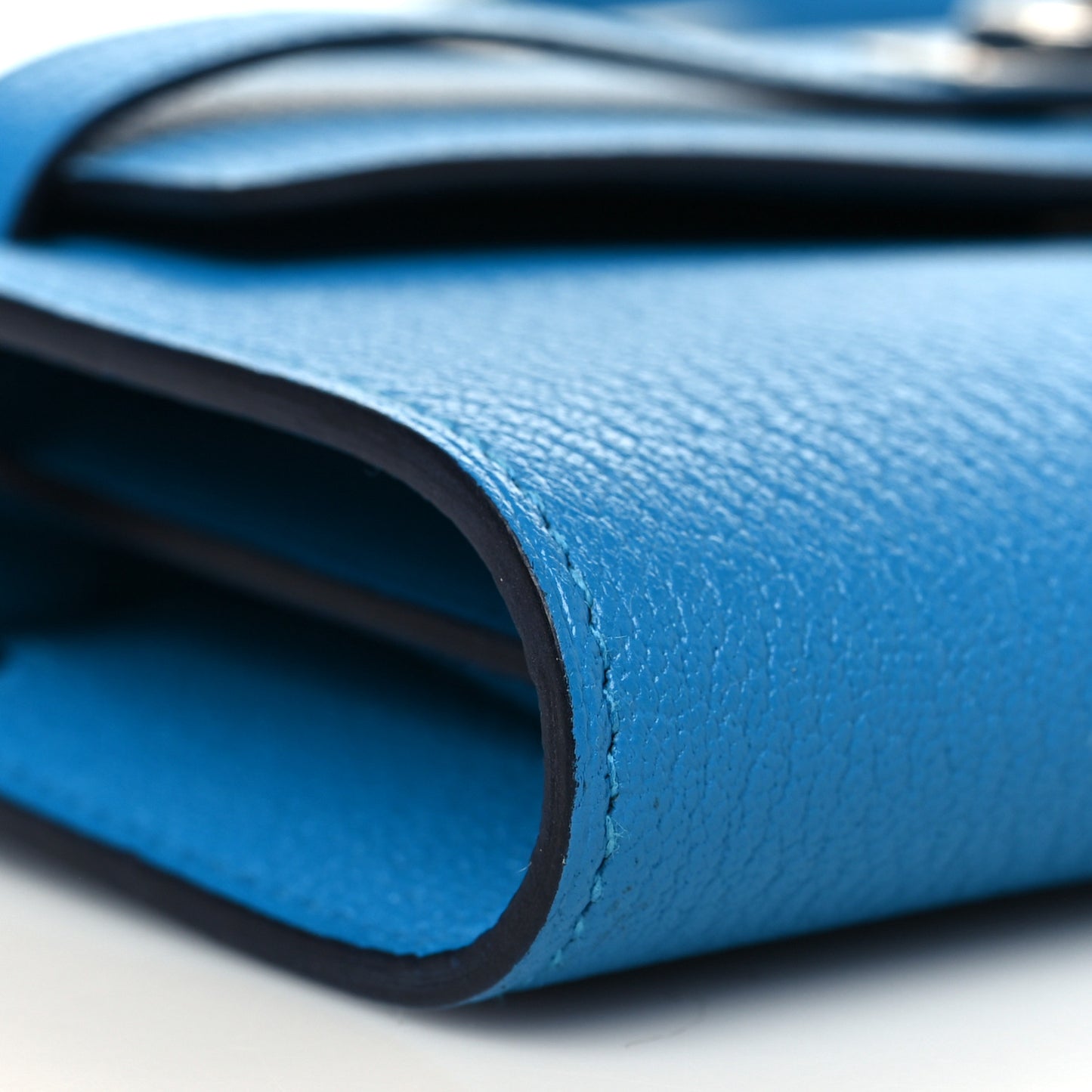 Chevre Mysore Kelly Wallet To Go Bleu Frida