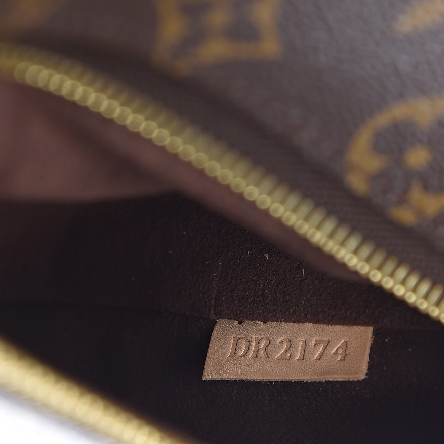 Monogram Pochette Metis