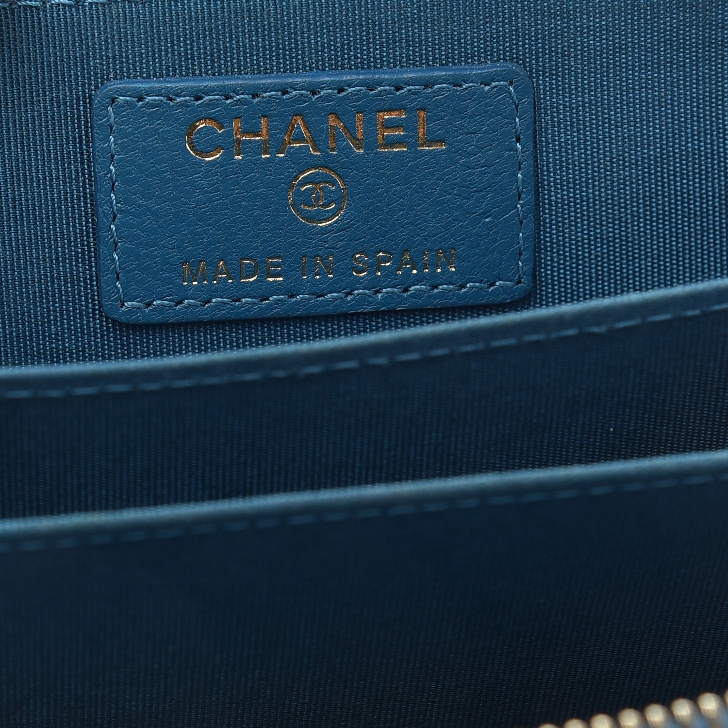 Chanel Goatskin Quilted Chanel 19 Zip Around Coin Purse Wallet Turquoise 6 of 7