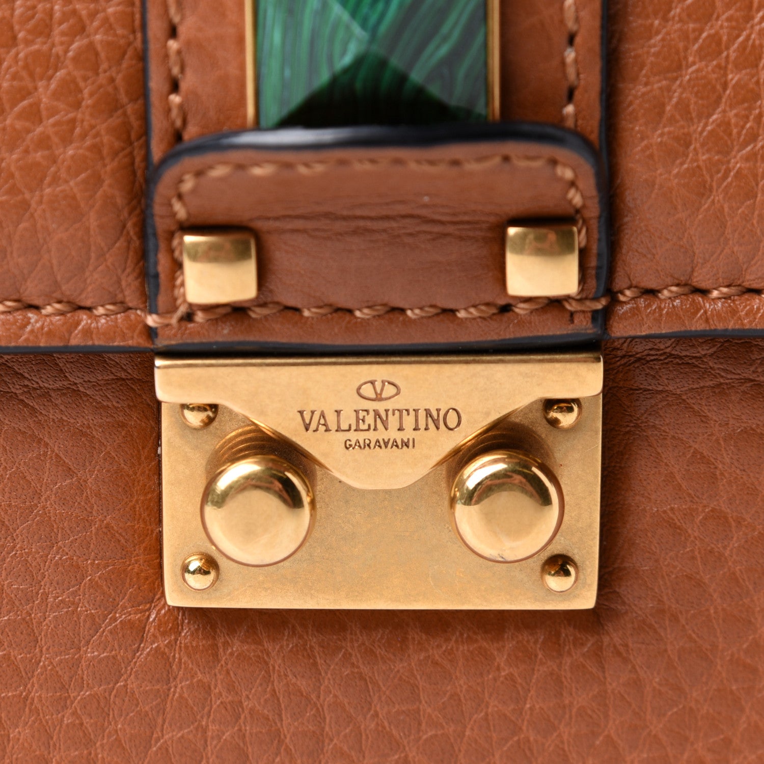 Valentino Garavani Pebbled Calfskin Rockstud Rolling Small Glam Lock Flap Light Cuir 10 of 11