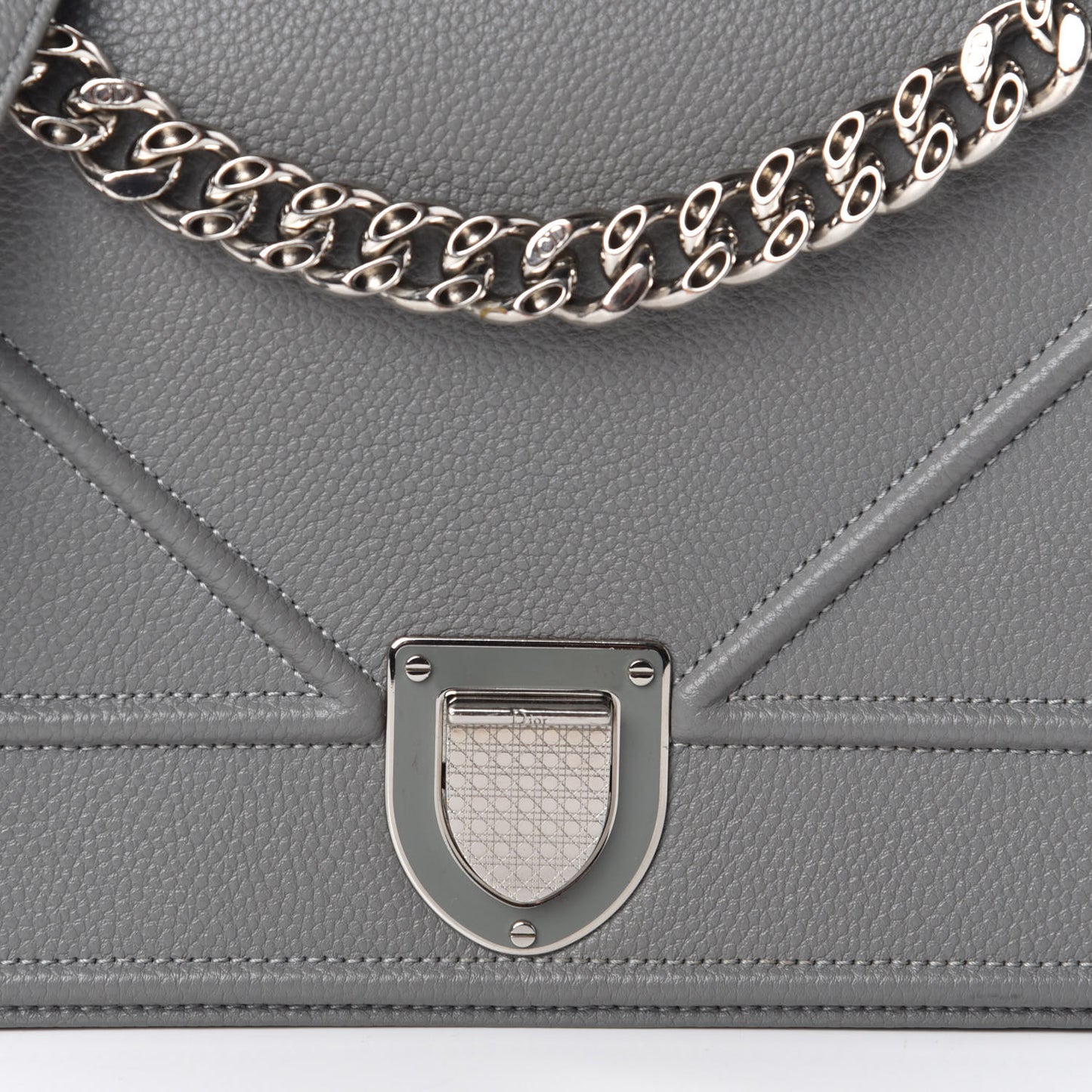 Grained Calfskin Medium Diorama Flap Bag Gris