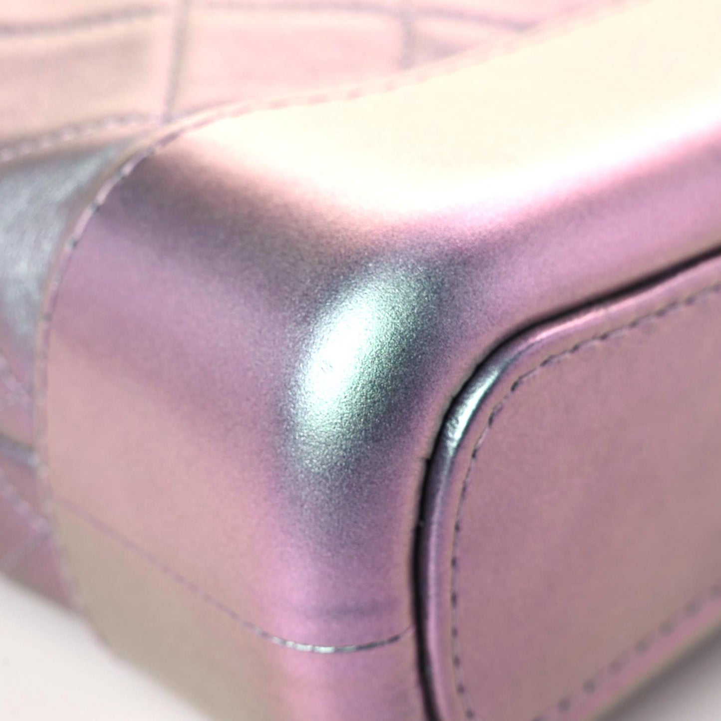 Iridescent Lambskin Calfskin Quilted Small Gabrielle Hobo Light Purple