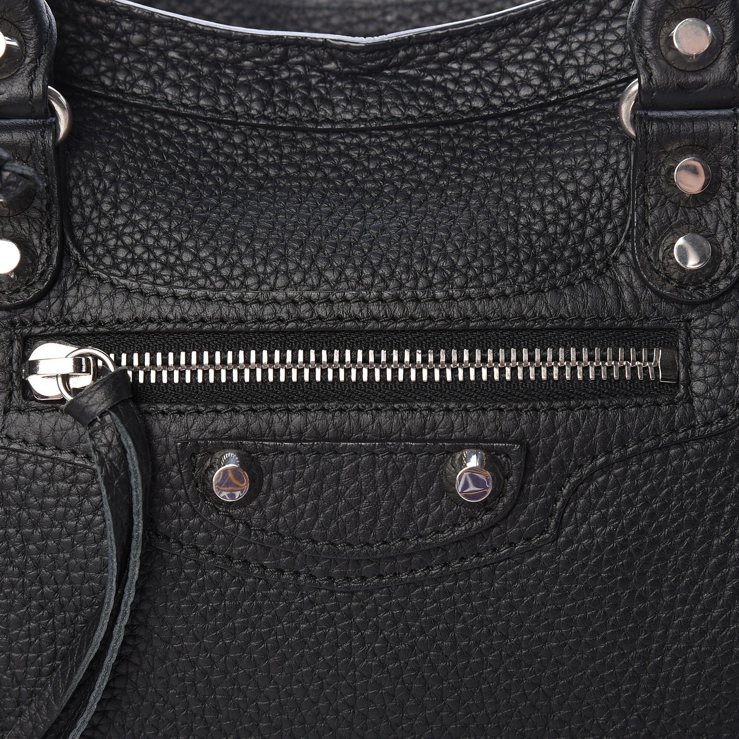 Vibrato Calfskin Classic Silver Hardware S City Black