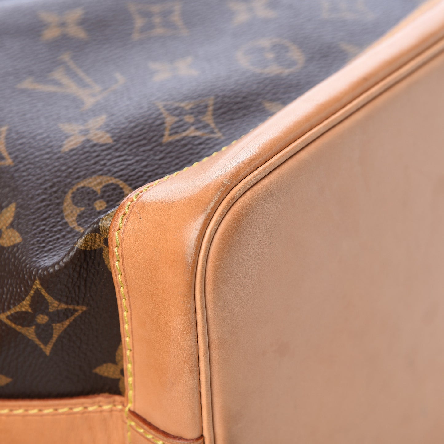 Monogram Noe BB