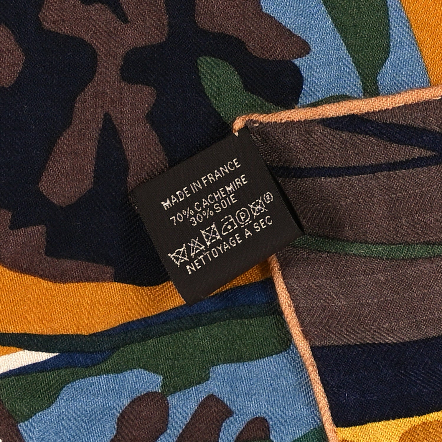 Hermes Cashmere Silk En Liberte Shawl 140 White Vert Loden Miel 6 of 6
