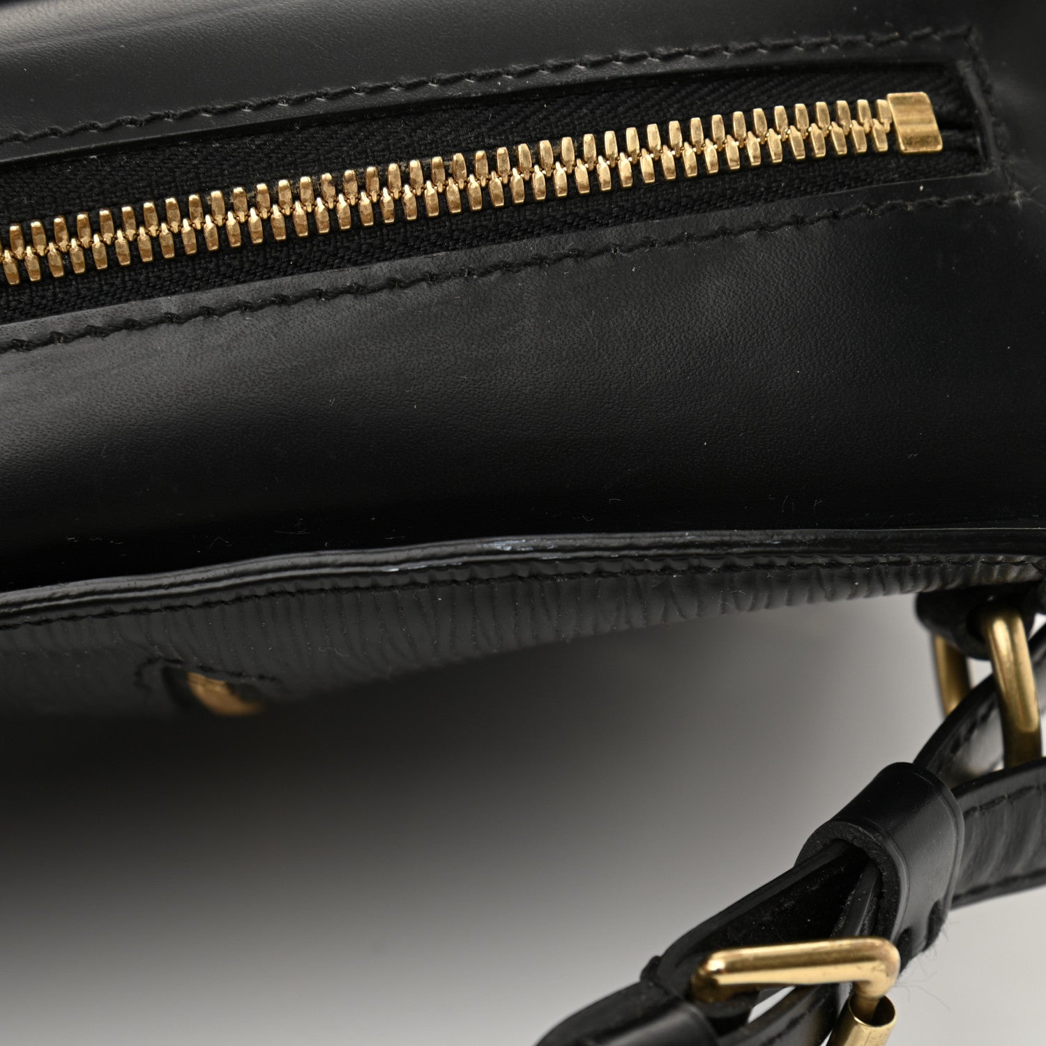 Louis Vuitton Epi Mabillon Backpack Black 9 of 17
