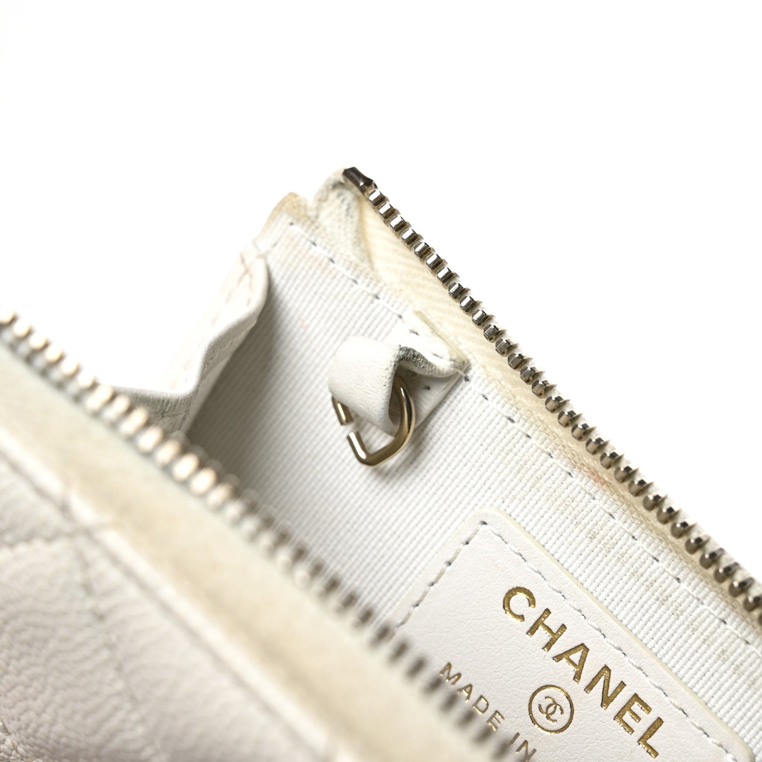 Chanel Caviar Quilted Zipped Key Holder Case White 1704730