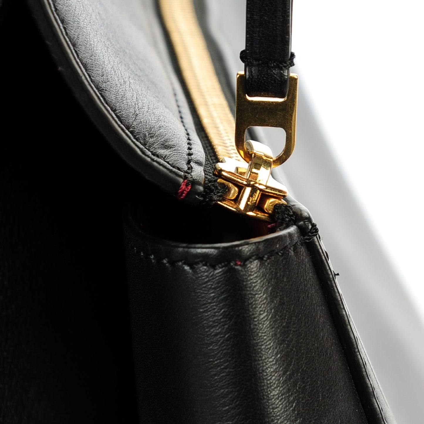 Smooth Calfskin Medium Edge Shoulder Bag Black