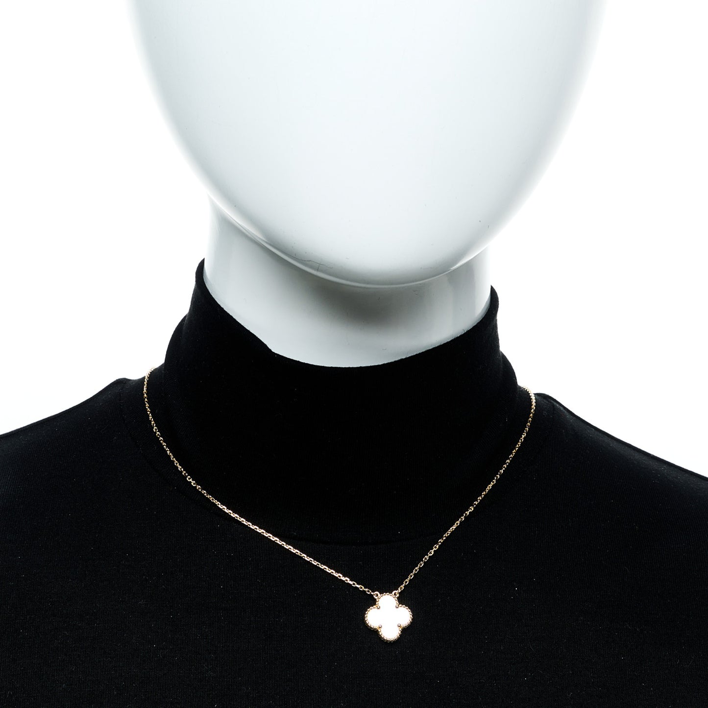 18K Yellow Gold Mother of Pearl Vintage Alhambra Pendant Necklace