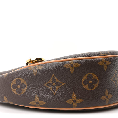 Louis Vuitton Monogram Loop 8 of 9