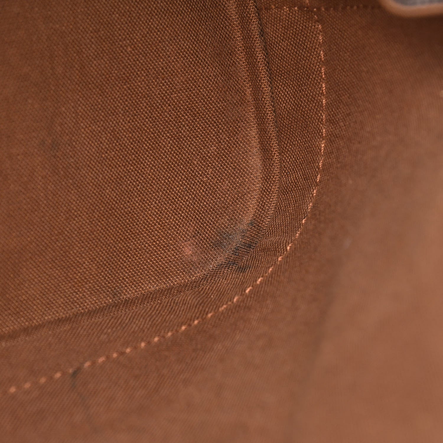 Louis Vuitton Monogram Alma PM 19 of 20