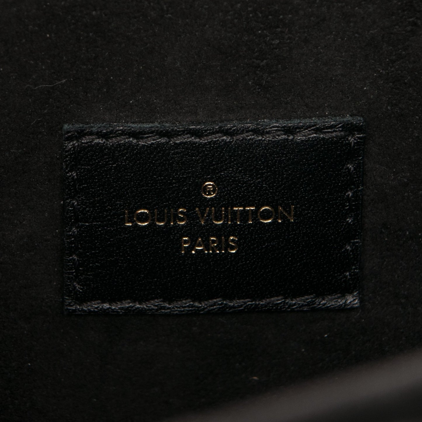 Reverse Monogram Pochette Metis