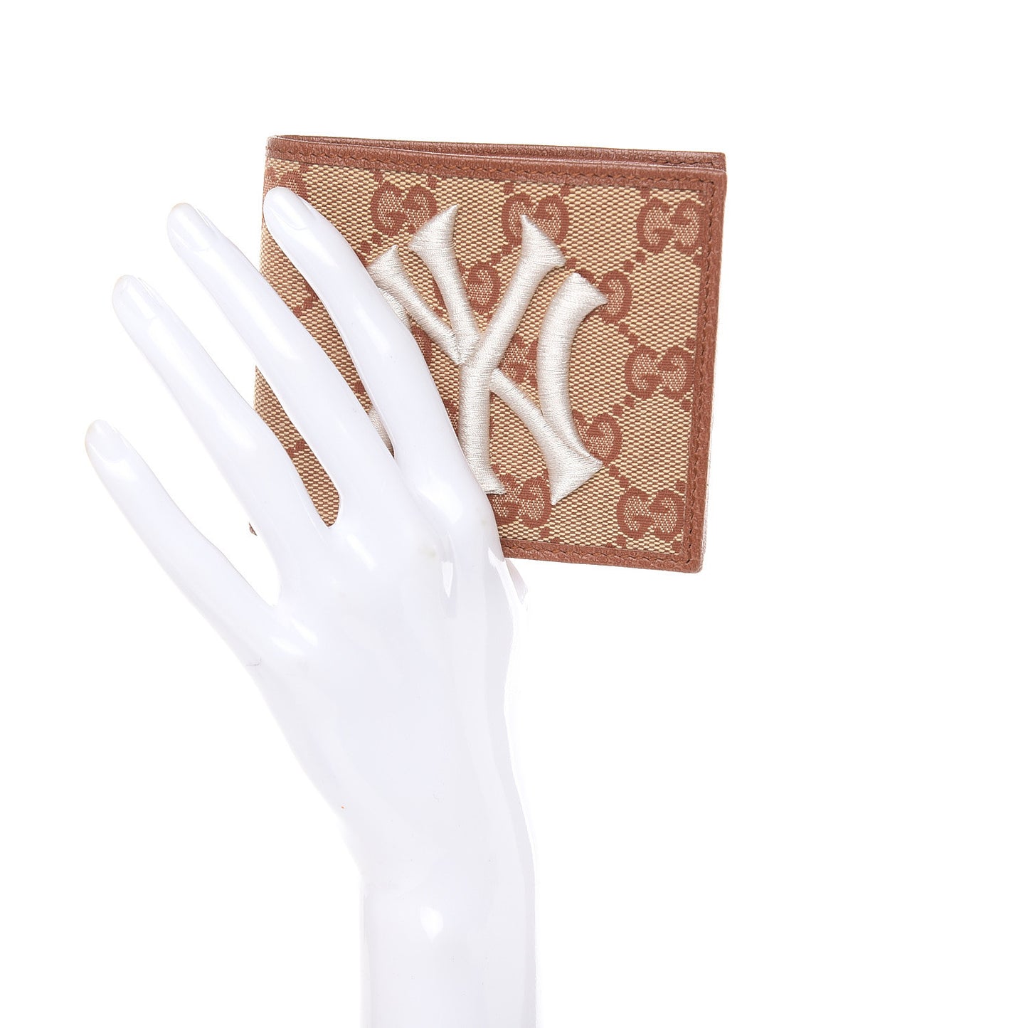 X MLB Monogram NY Yankees Bi-Fold Wallet Beige Ruggine Ivory