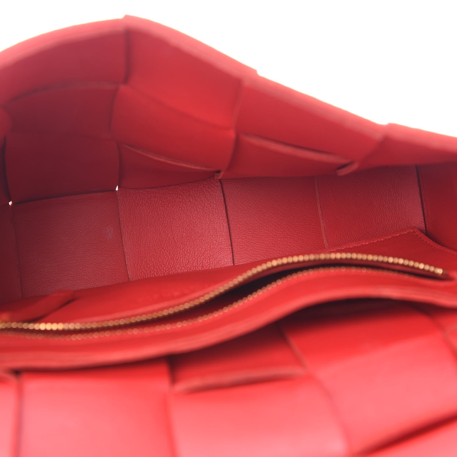 Bottega Veneta Lambskin Maxi Intrecciato Cassette Crossbody Bag Bright Red 5 of 8