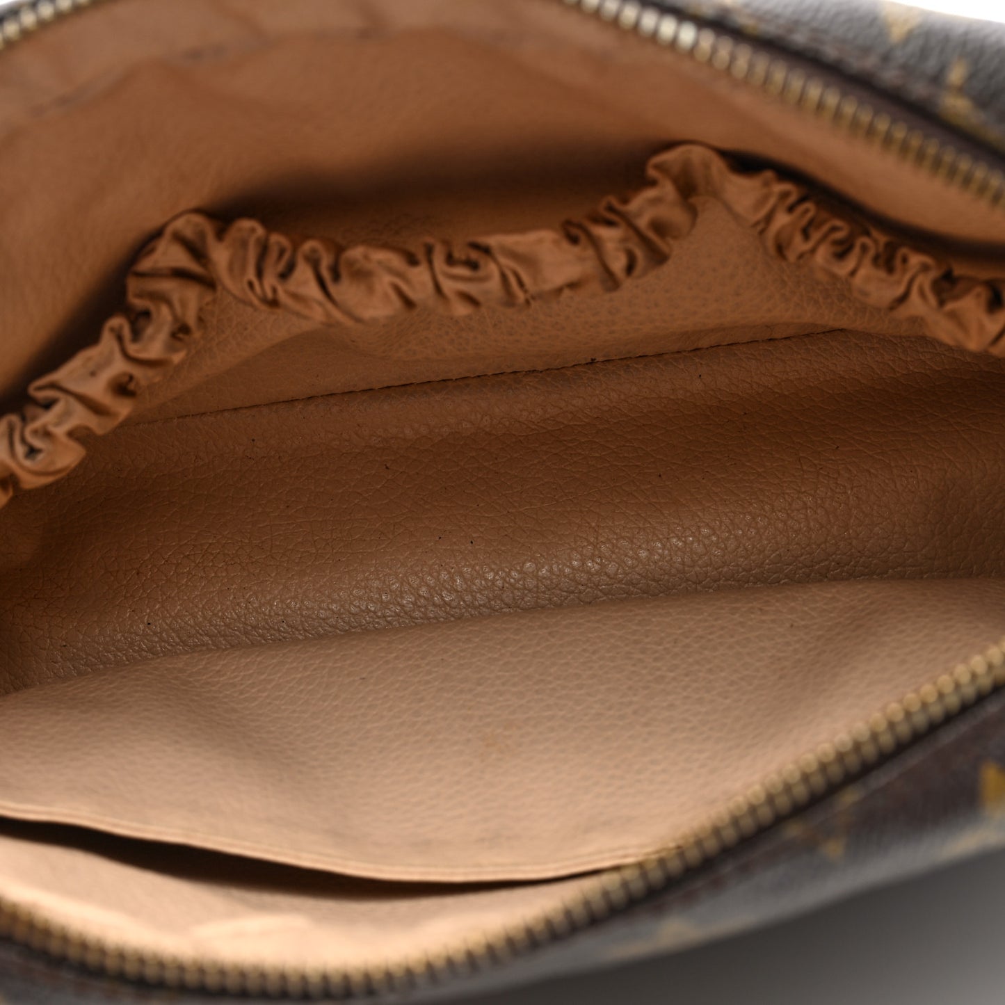 Monogram Trousse Toilette 23