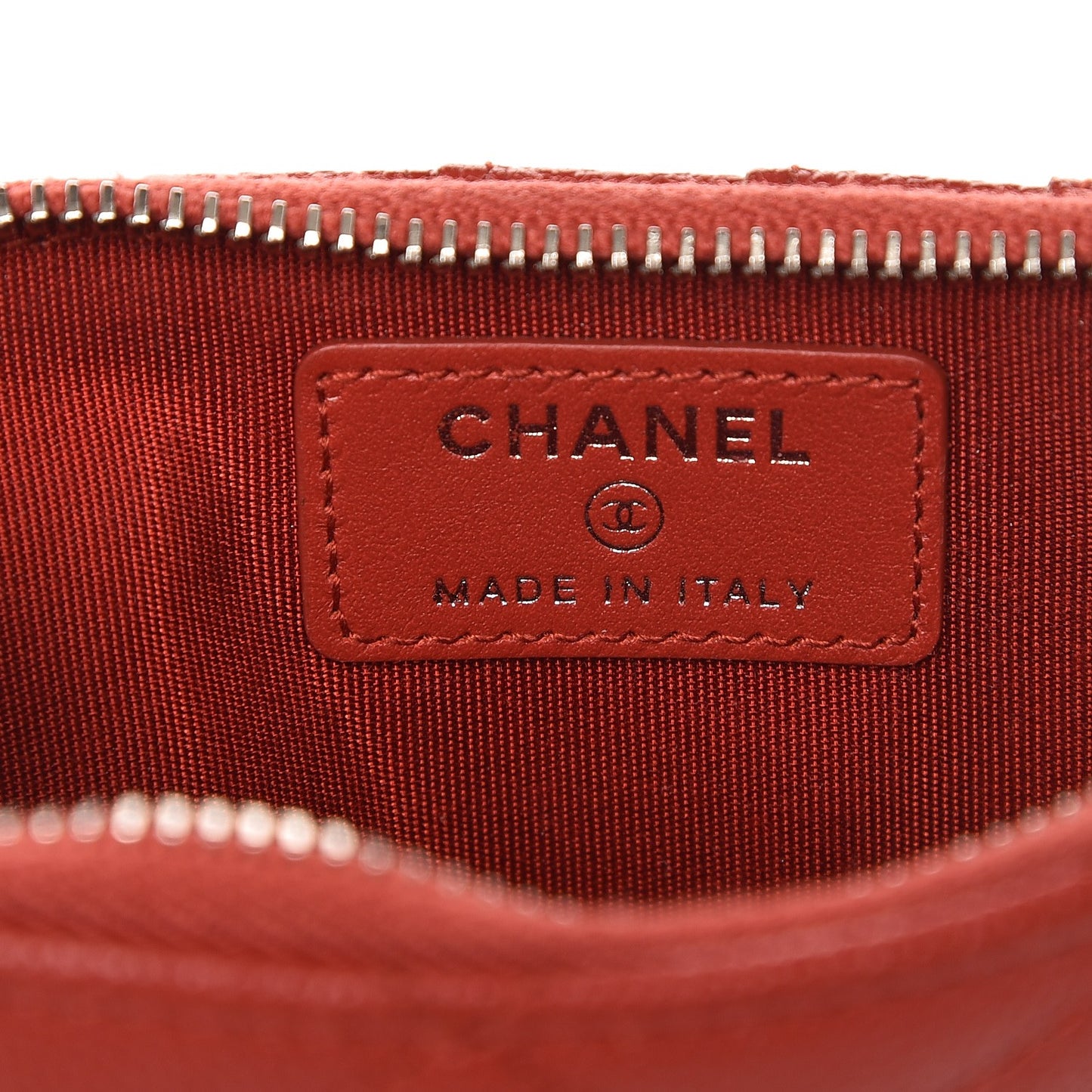 Caviar Quilted Flat Wallet Pouch Red