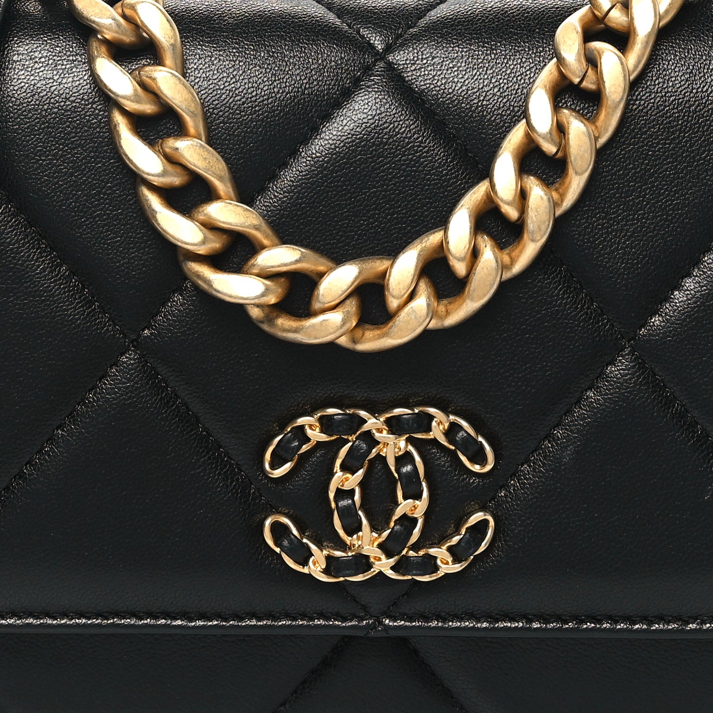 Lambskin Quilted Chanel 19 Wallet On Chain WOC Black