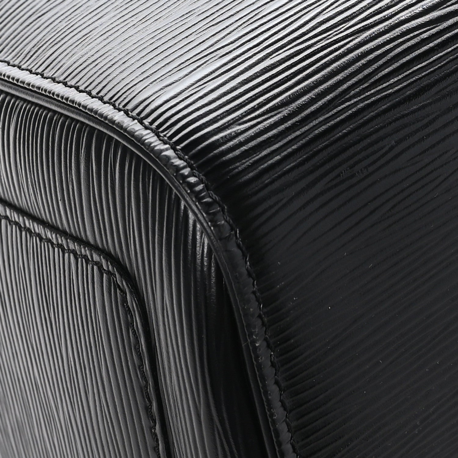 Louis Vuitton Epi Keepall 45 Black 9 of 10
