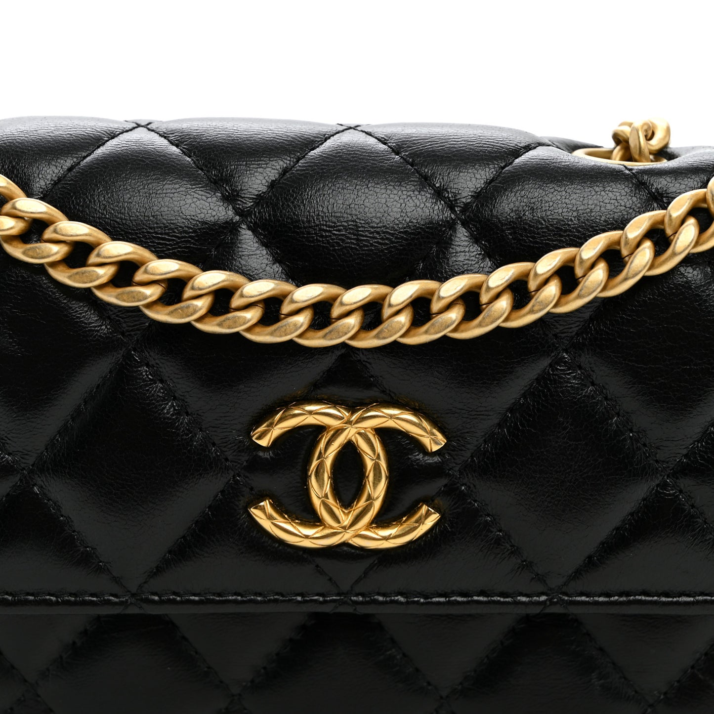 Lambskin Quilted Pillow Crush Flap Phone Holder With Chain Black