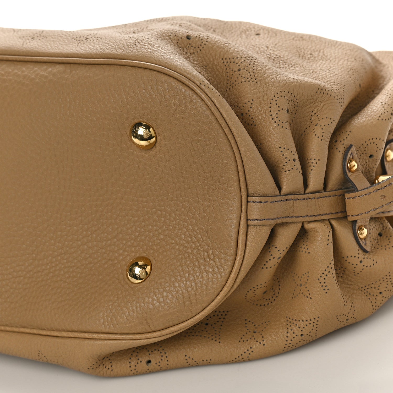 Louis Vuitton Mahina XL Biscuit 7 of 7