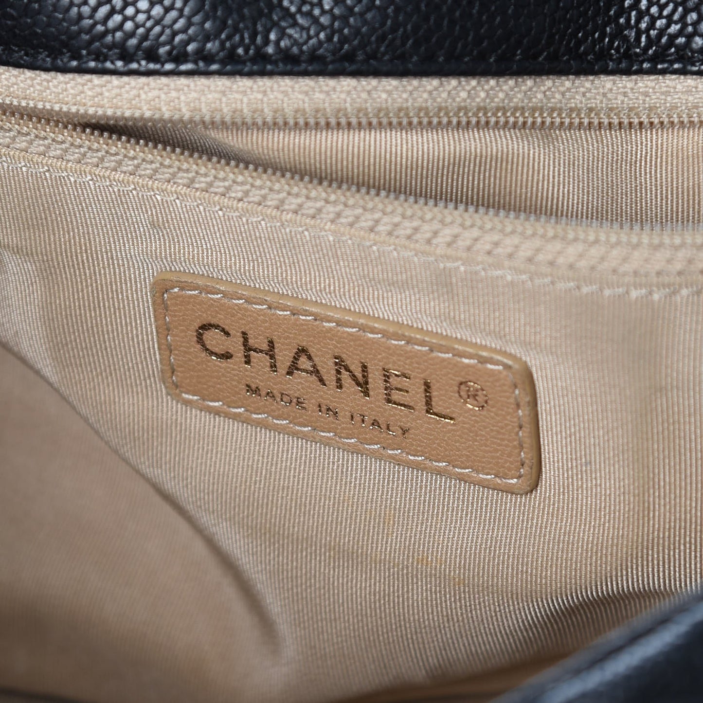 Caviar Wild Stitch Flap Black