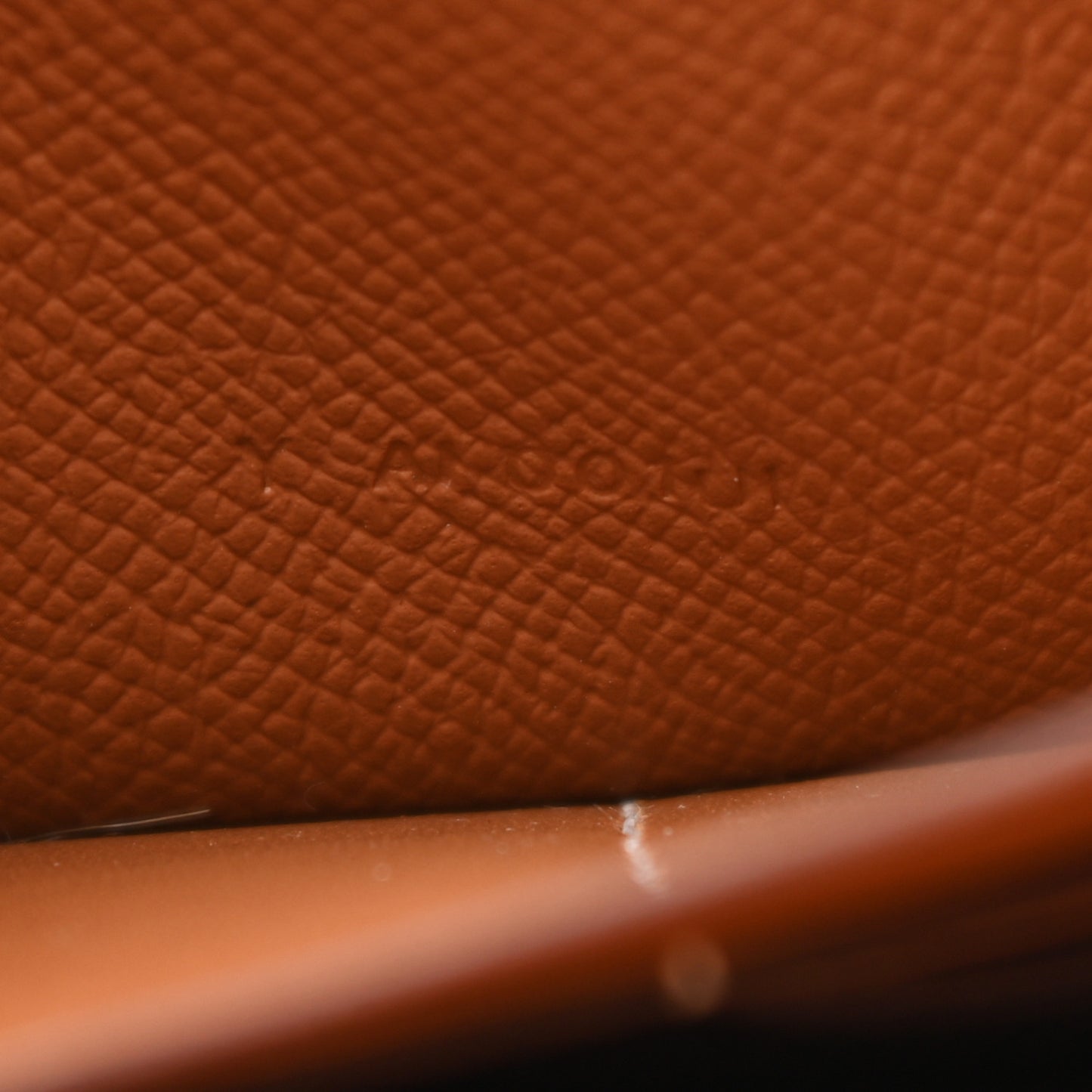 Epsom Kelly Longue Wallet Gold