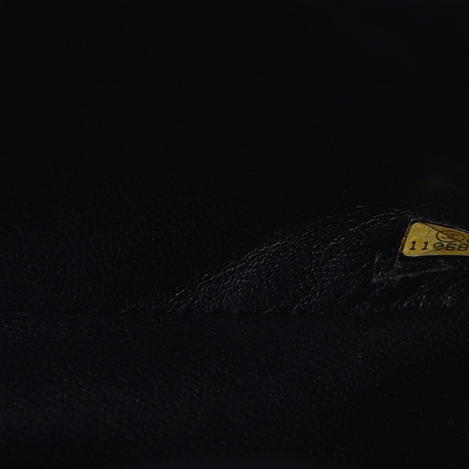 Chanel Caviar Quilted East West Flap Black 6 of 7